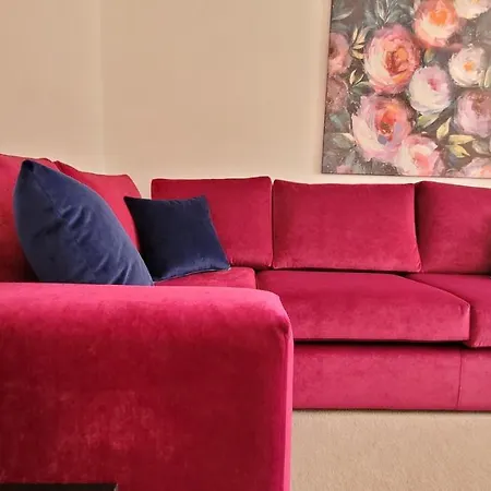 Alba House 3 Bed House With Parking Holiday home York