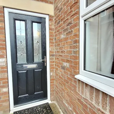Holiday home Alba House 3 Bed House With Parking *